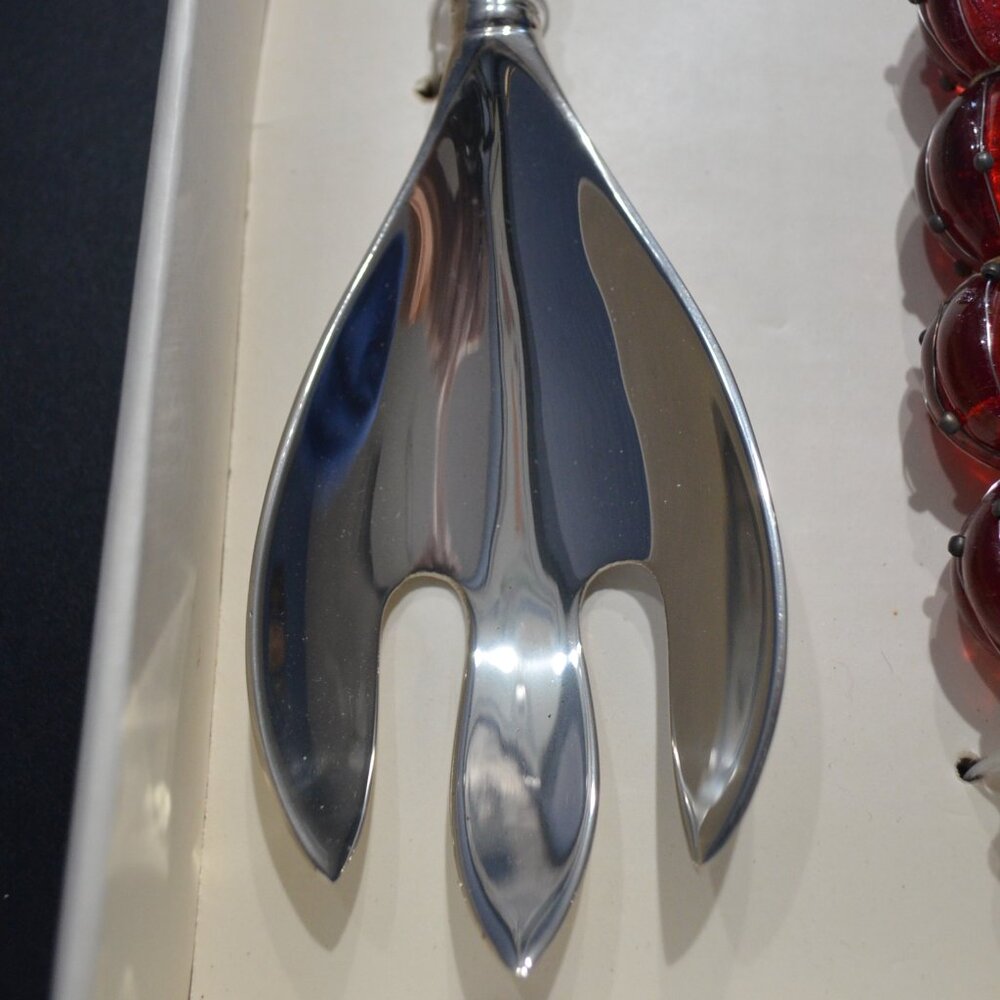 Nickel Plated Salad Server Set, Ornate Ruby Red Handles - New - Picture 3 of 9